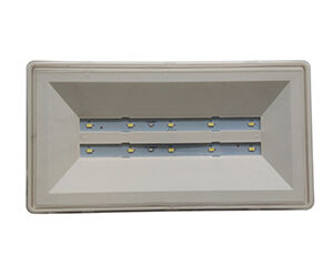 3년 보증 및 25,000시간 수명의 5W IP65 방수 LED 비상 벌크헤드 조명